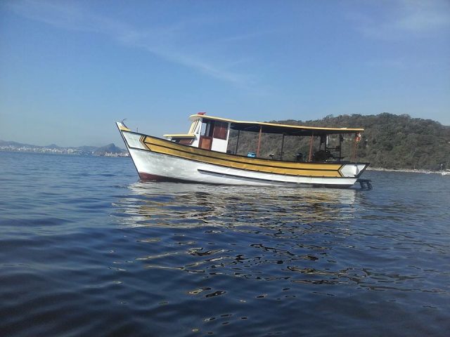 Barco Flecha de Ouro, do piloto Anderson