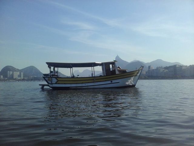 Barco Flecha de Ouro, do piloto Anderson