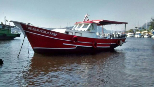 Barco Magia do Mar, Tetiaroa e De Bem com a Vida, do piloto Ary da Conceição